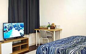 Homey Stay And Cafe By Hematoa